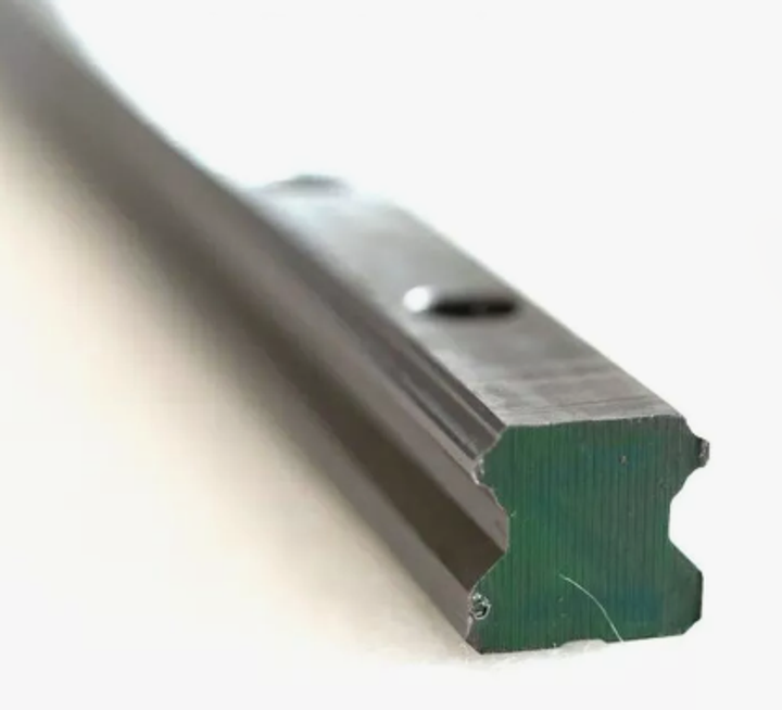 Профильные направляющие и каретки