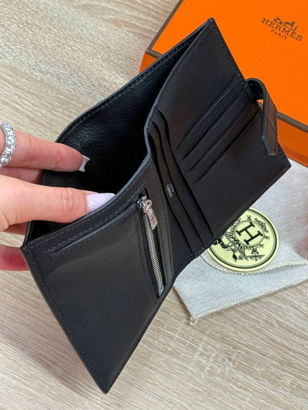 Кошелек Hermes из кожи крокодила