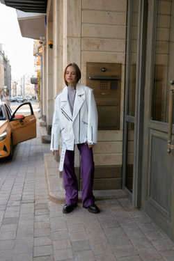 Косуха белая oversize мягкая кожа