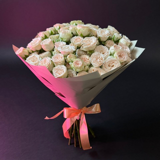 Flower bouquet of 21 spray roses Roslin