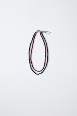 ZARA НАБОР ИЗ ДВУХ ОЖЕРЕЛИЙ С БУСИНАМИ, ЗЕЛЕНЫЙ