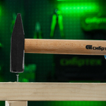 Молоток слесарный, 800 г, квадратный боек, деревянная рукоятка// Сибртех