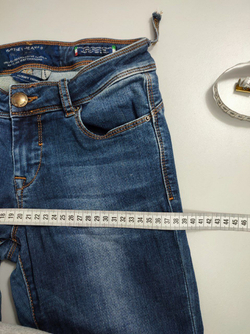 Джинсы Whitney Jeans стильные 42 размер