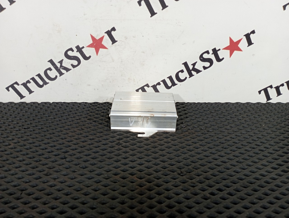 Преобразователь напряжения