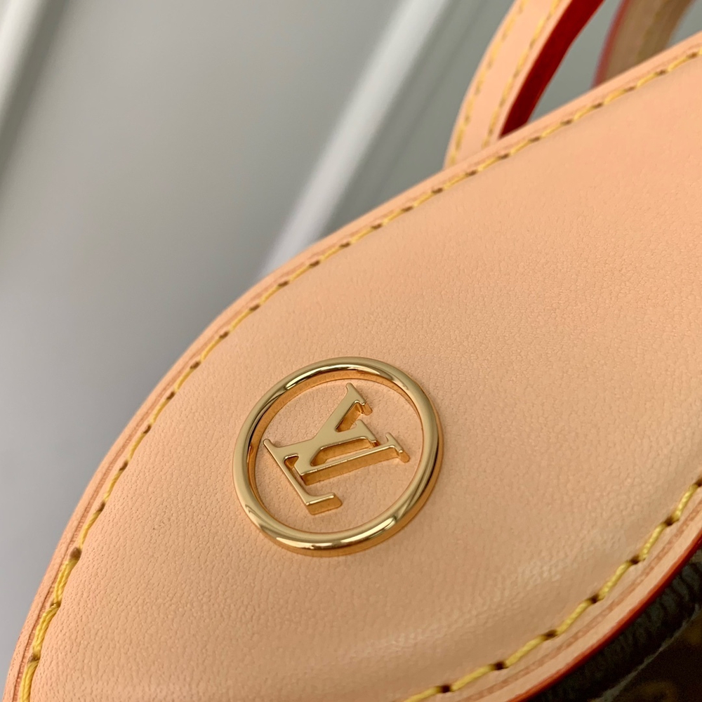 Louis Vuitton Pochette Tirette
