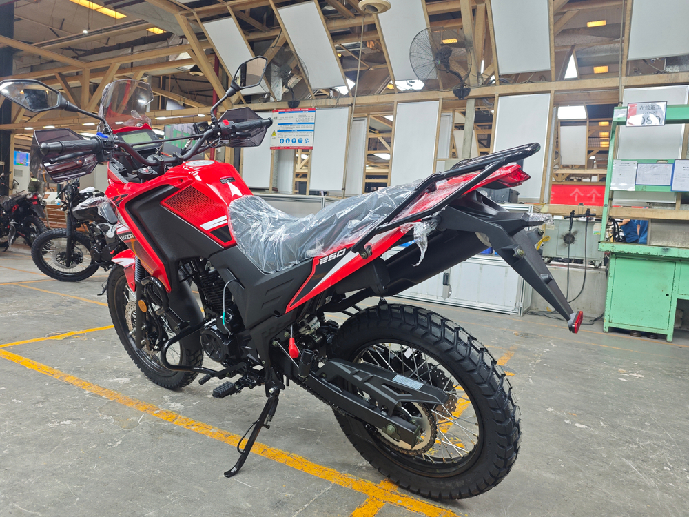 Мотоцикл Loncin MS 250