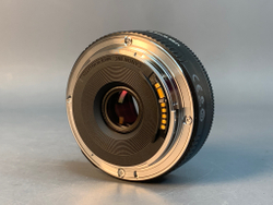 Canon EF 40mm 2.8 STM