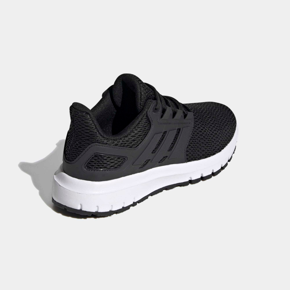 Кроссовки adidas Ultimashow W