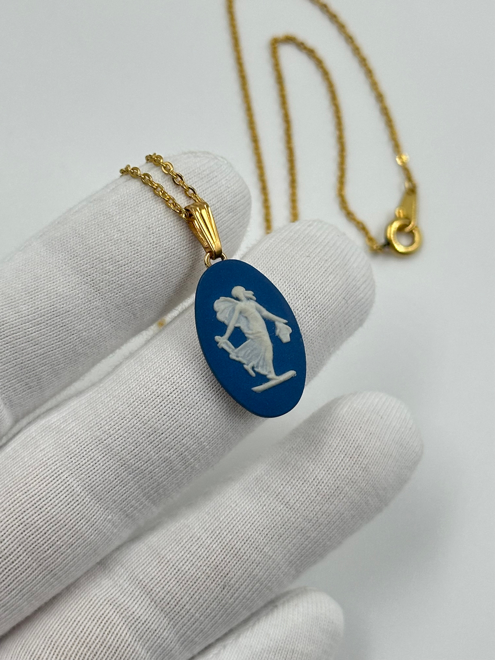 Кулон Wedgwood