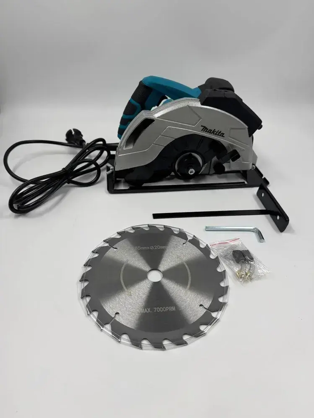 Makita Циркулярная пила дисковая электрическая сетевая с лазером 1650 Вт