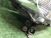 Фара правая Toyota Land Cruiser 200 (2015-2021) LED