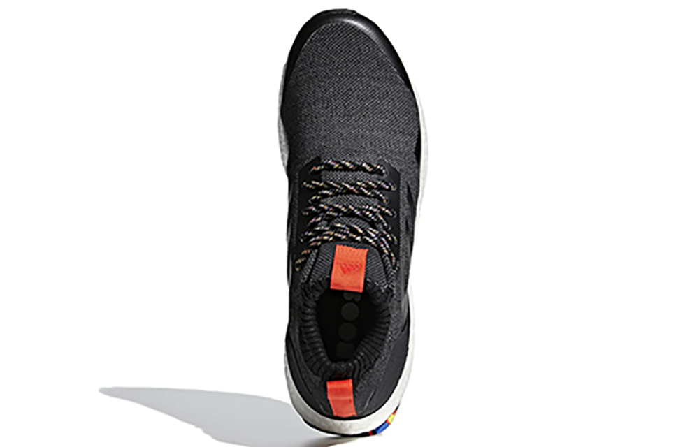 Кроссовки Adidas Ultraboost Mid