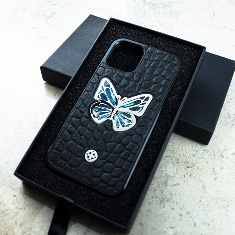 Роскошный чехол iPhone с бабочкой из ювелирного сплава с натуральным перламутром Euphoria HM Premium