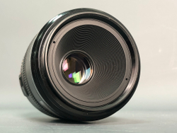Canon EF 50mm f/2.5