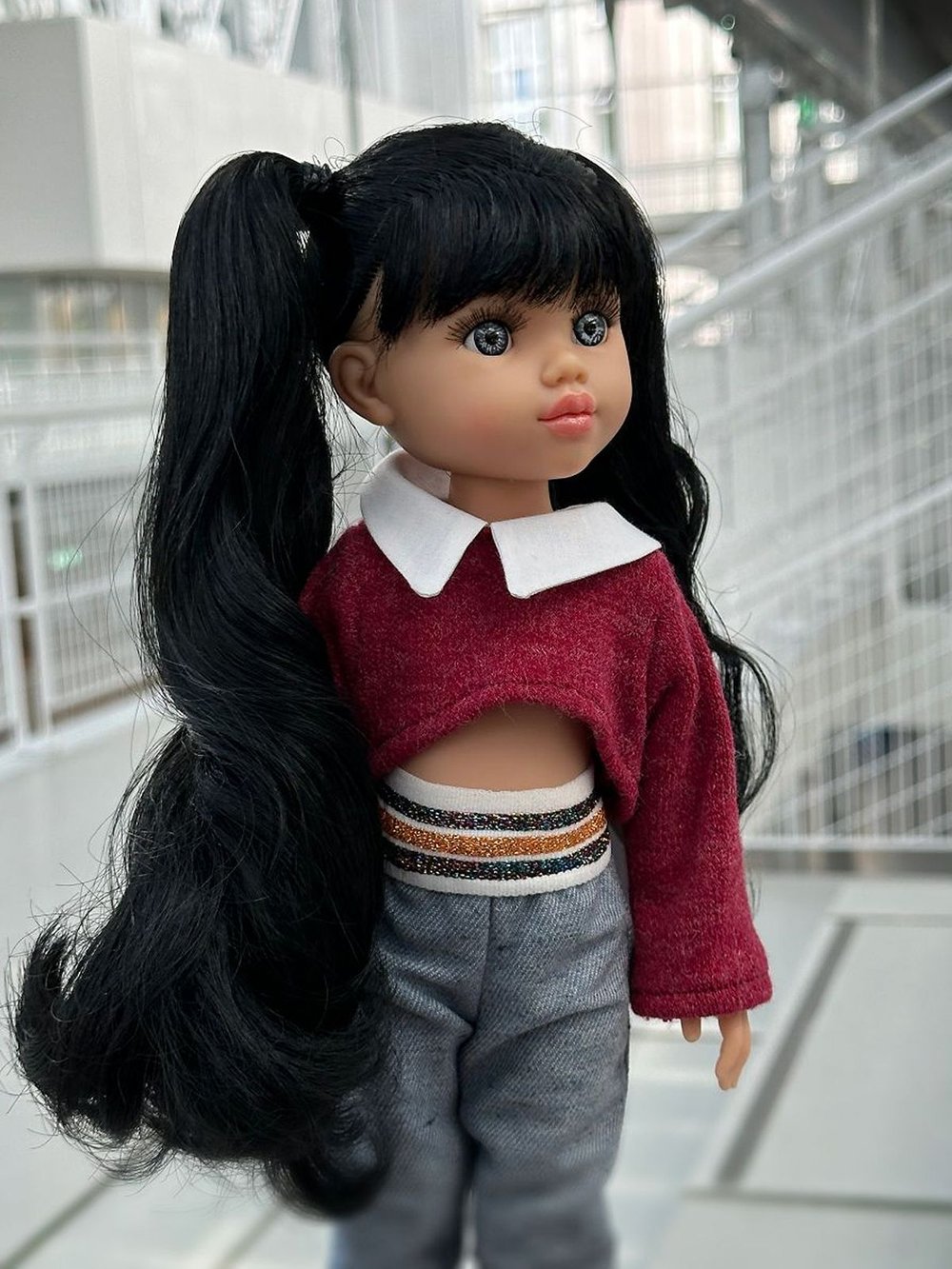 Кукла для девочки Paola Reina 32см Эльза виниловая