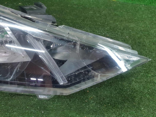 Битая Фара правая Hyundai Solaris 2 (2020-н.в.) галоген