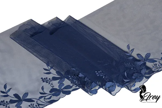 05-113 ОПТ Вышивка на неэл. сетке 22 см, т.синий (левая)