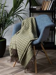 Плед SAGA 7-06 из шерсти монгольских ягнят LITVILAS