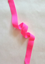Бейка эластичная матовая розовый неон 15 мм