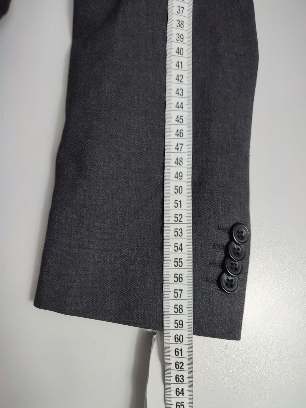 Пиджак классический 46 размер