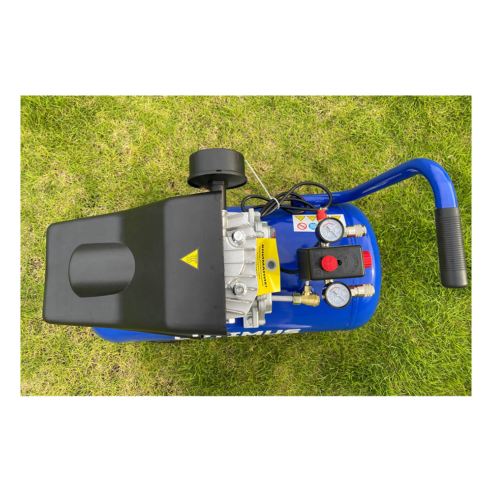 OPT-305030 Компрессор поршневой, 300 л/мин, 2.2 КВт, 220 В, ресивер 50 л