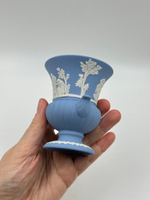 Ваза голубая Wedgwood
