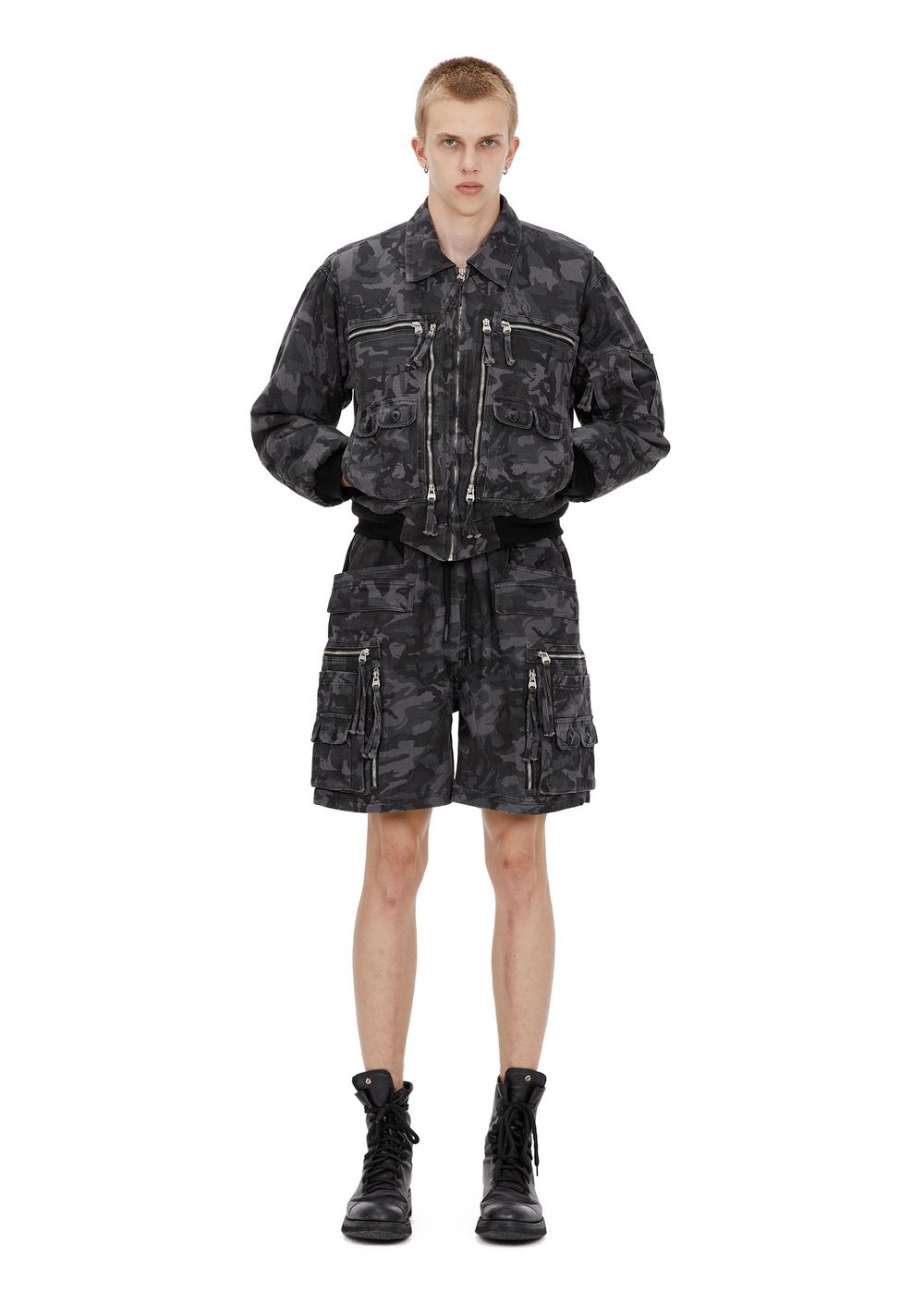 MULTIP cargo cumouflage shorts grey