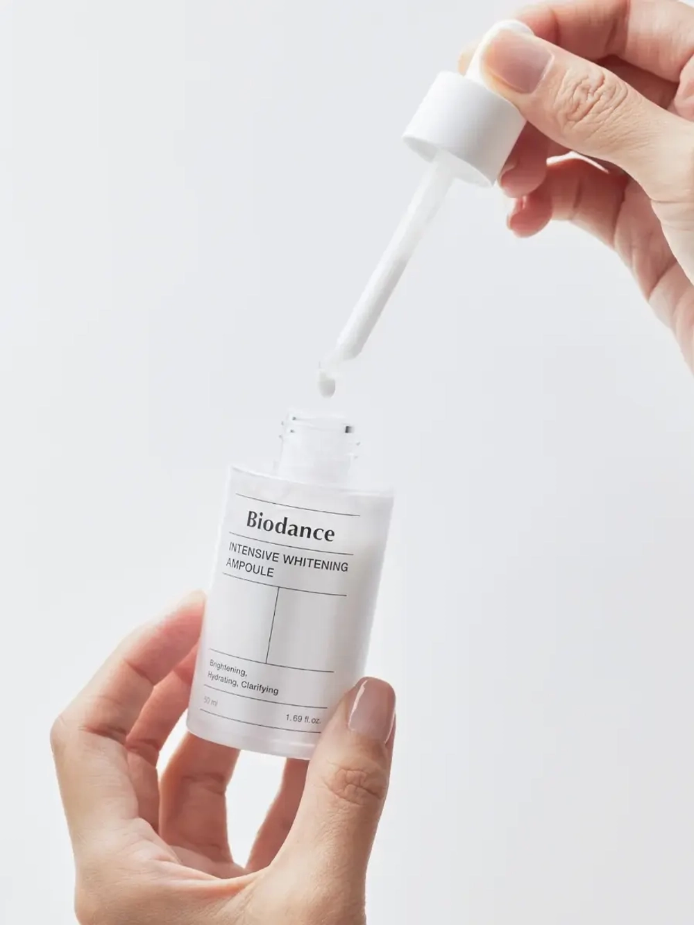 Biodance Интенсивная осветляющая ампульная сыворотка с ниацинамидом Intensive Whitening Ampoule 50 мл