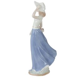 GAEM Фигурка декоративная "Девушка", L11,5 W9 H30 см