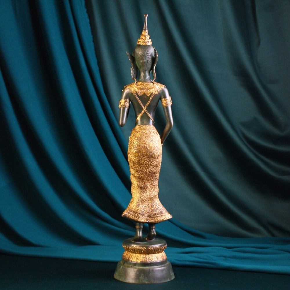 Фигура Кхмерской танцовщицы