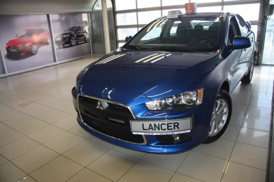 Рамка под номер на передний бампер для Mitsubishi Lancer 10