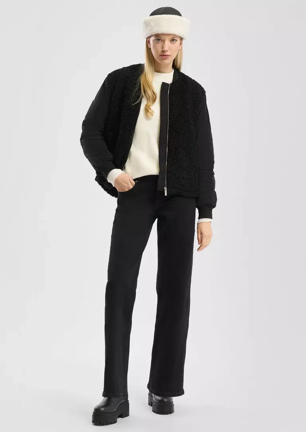 Куртка с меховой отделкой QS