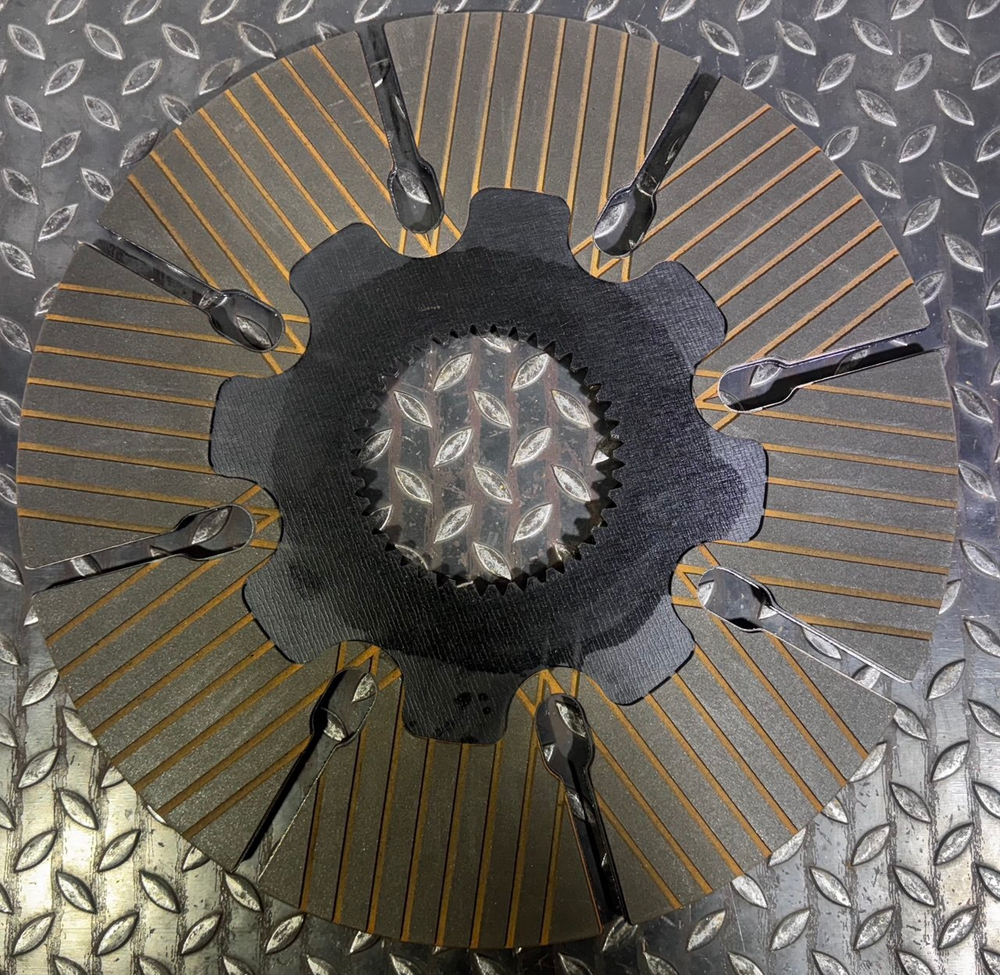 Диск тормозной 15047926