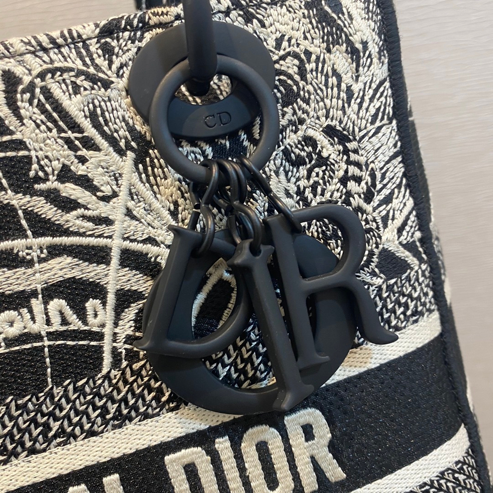 Christian Dior Lady Dior 24 cm