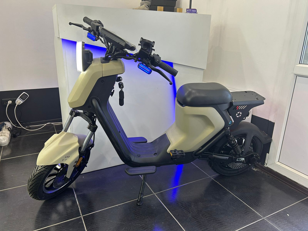 Электроскутер Wenbox U+B
