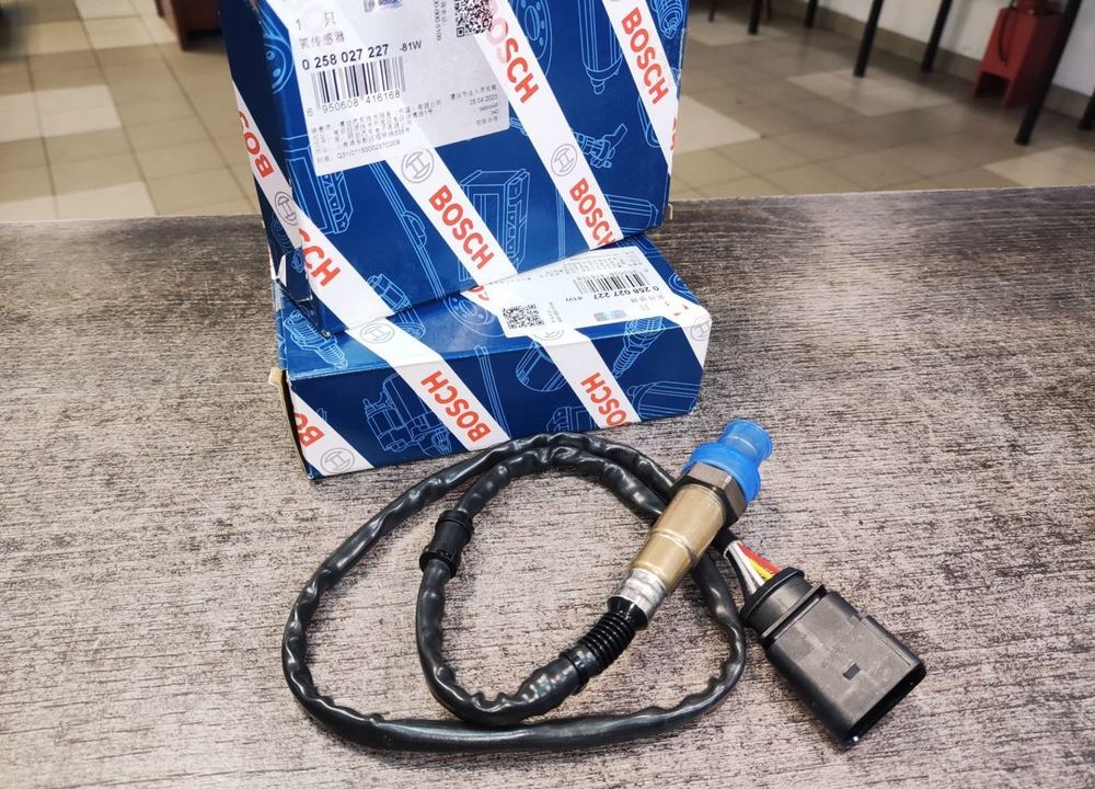 Лямбда-зонд №1 Bosch VAG GEN 3 1.8T 06K906262C