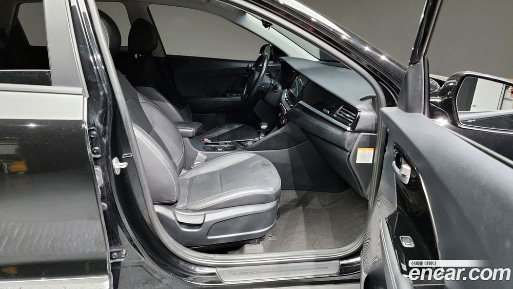 Kia The New Niro 1.6 HEV (04.2020)