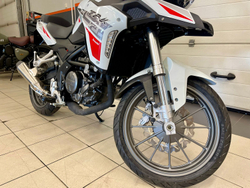 Benelli TRK 251 (Белый)