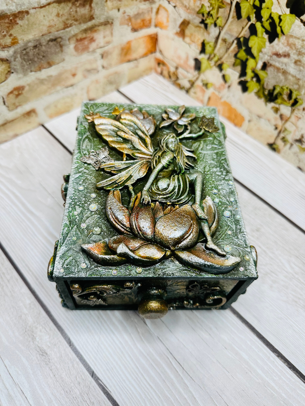 Шкатулка-пенал "Фея на лотосе"