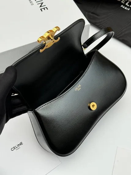 Сумка CELINE LOLA IN SHINY CALFSKIN черный