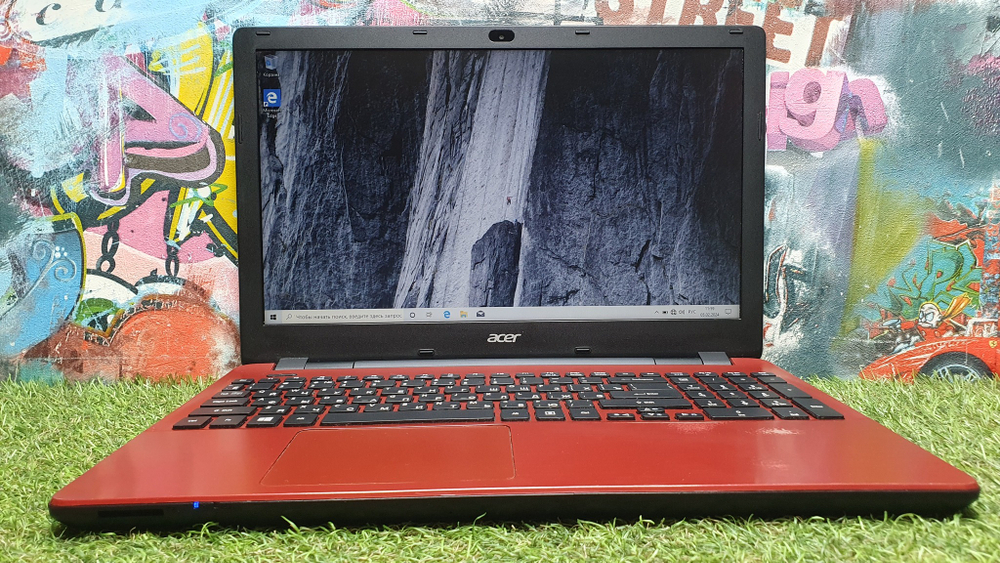 Ноутбук Acer A8/4Gb/Aspire E5-521-85CV NX.MPQER.003/Windows 10