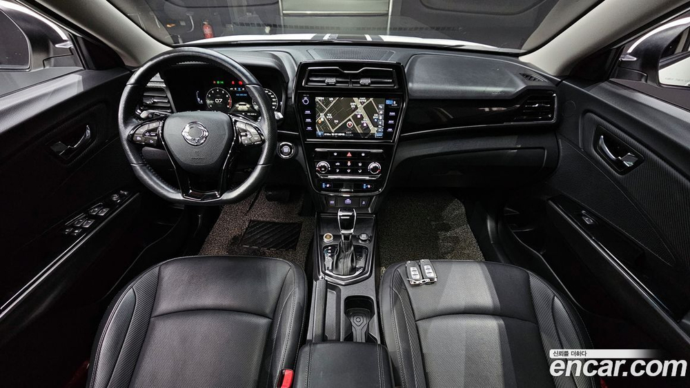 KG Mobility (Ssangyong) Very New Tivoli Бензин 1.5 2WD (04.2020)
