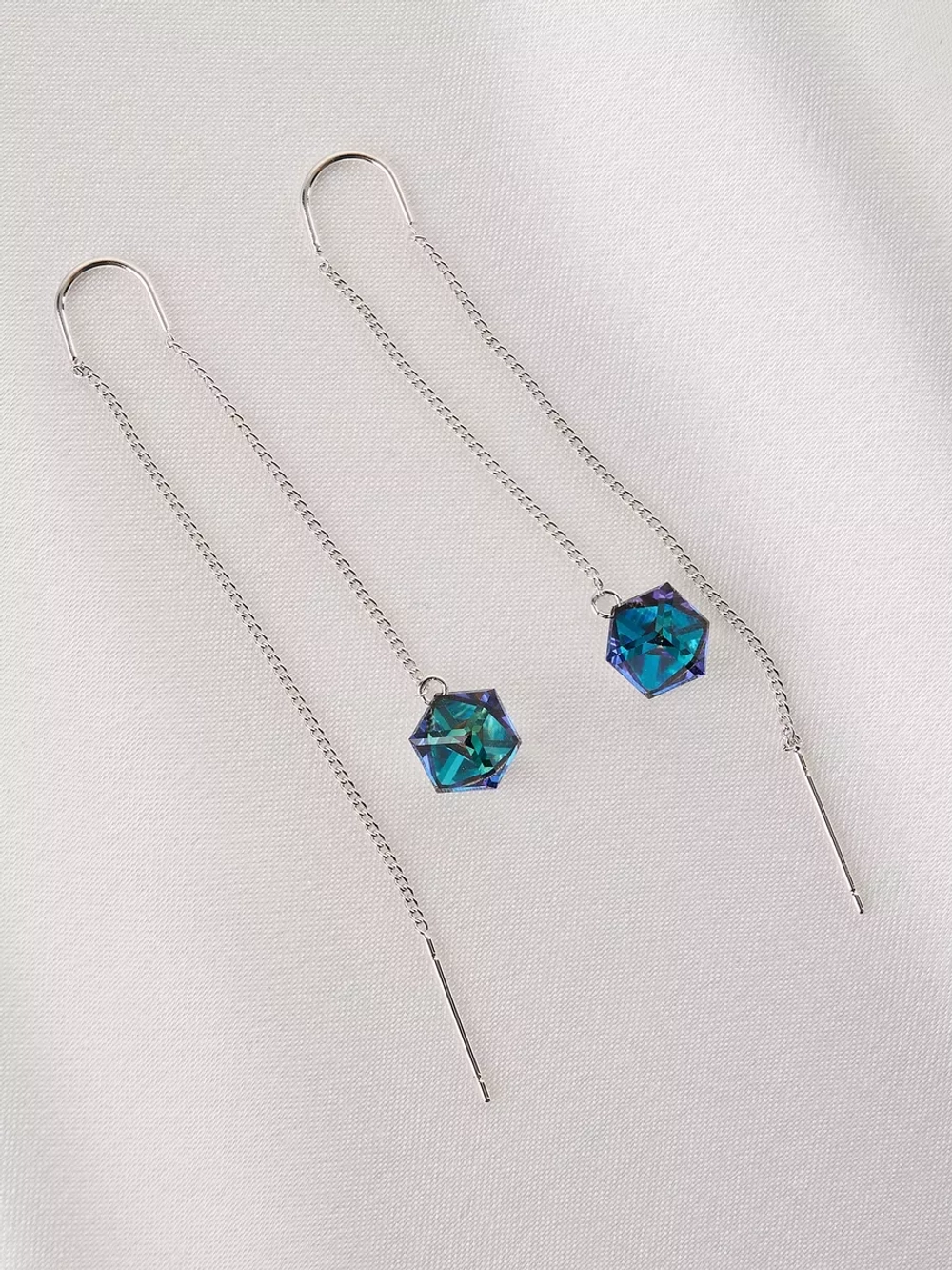 Серьги-протяжки Миражи с синими кубиками Swarovski