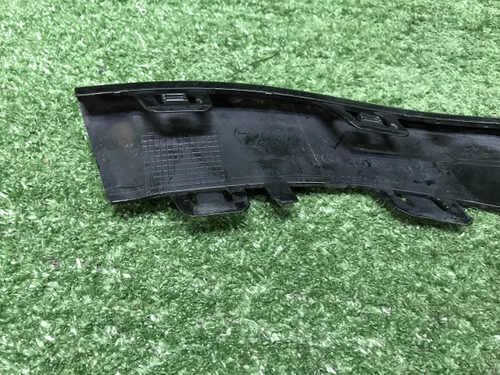 Накладка перед. бампера Mercedes C w205 18-23 AMG