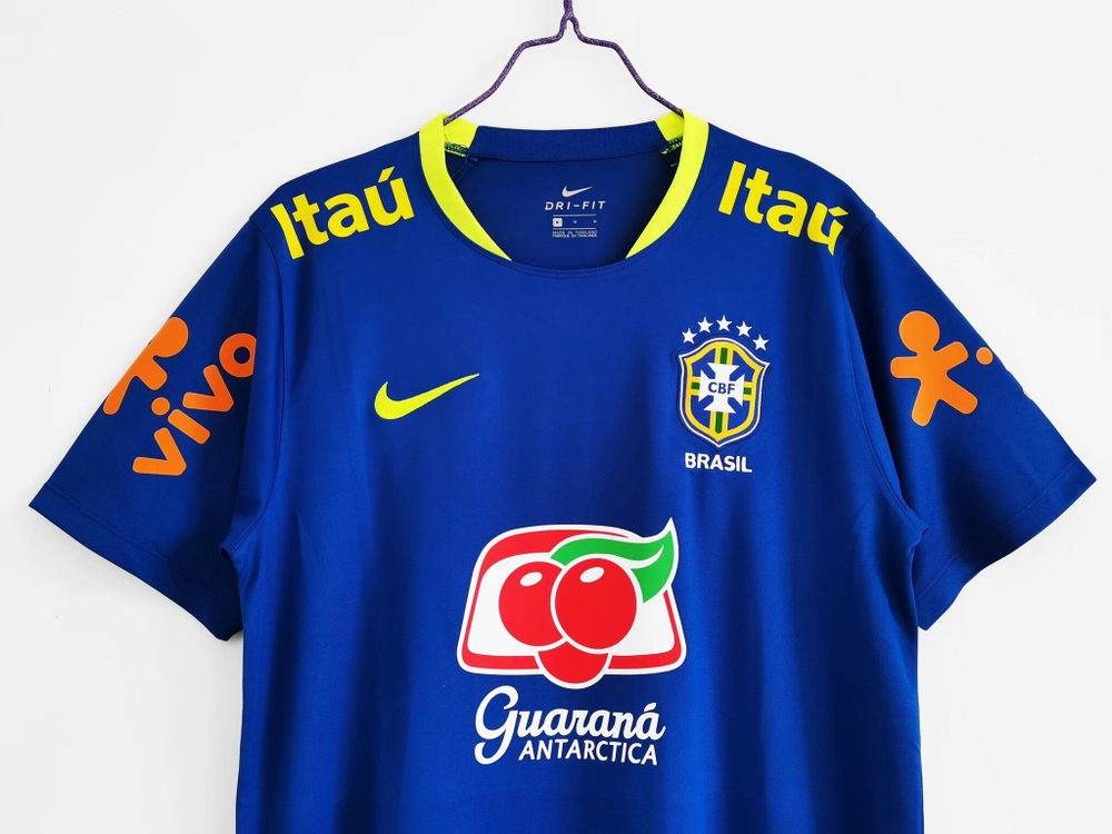 Форма сборной Бразилии 2020