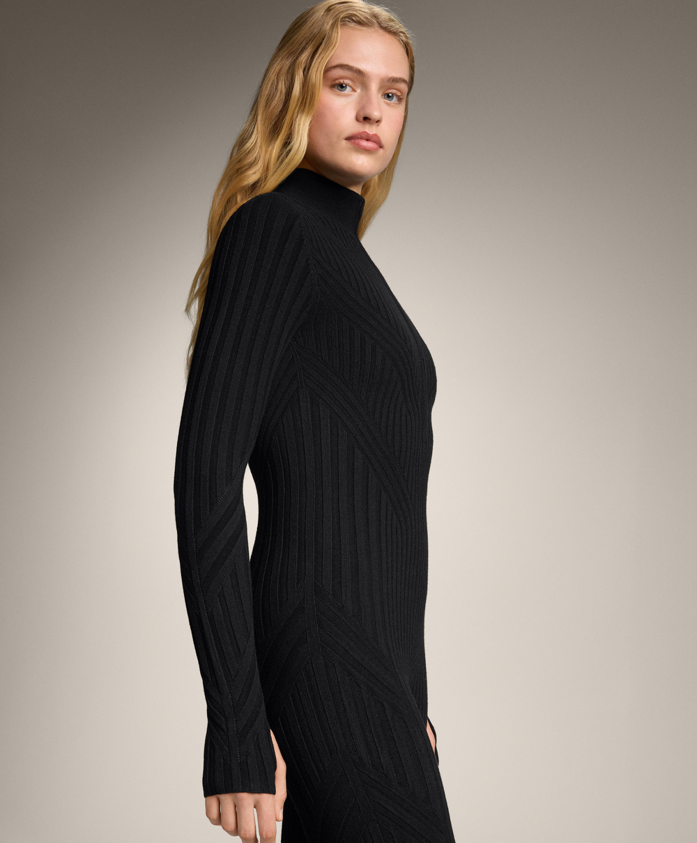 Oysho Термокомбинезон Base Layer в рубчик, черный