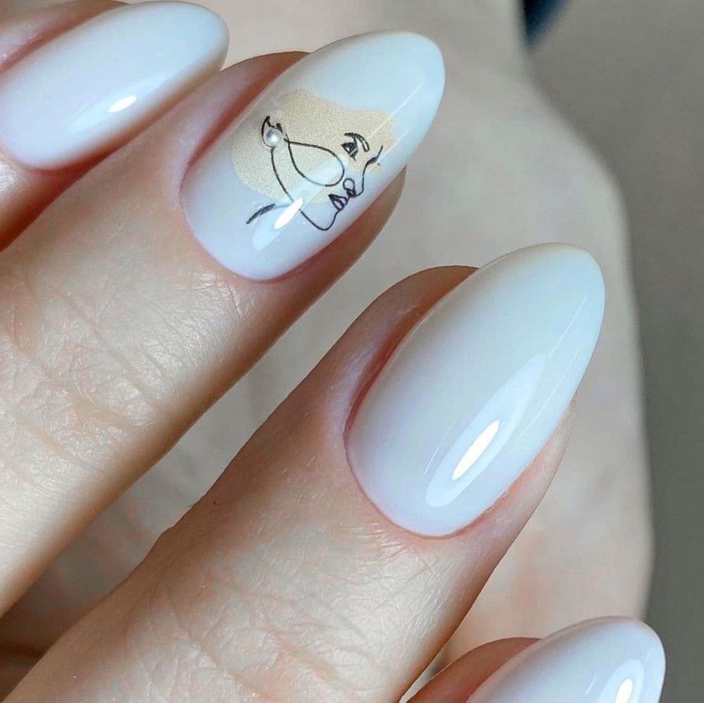 Monami Lux Гель-лак 05, 8м