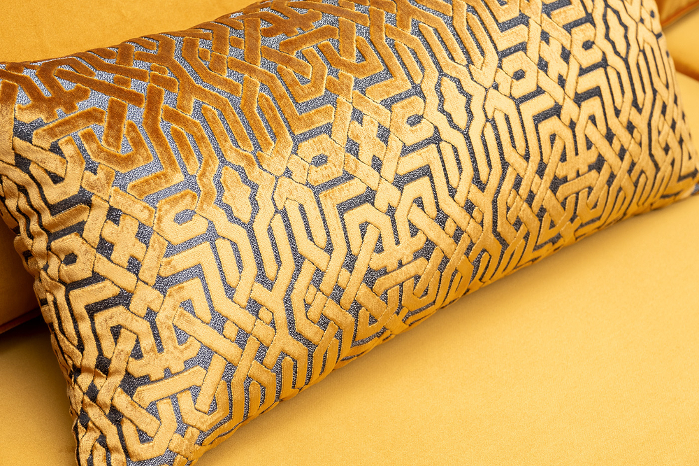 Диван трехместный Garda Decor Trevi 230М оранжевый вельвет с кантом механизм пума