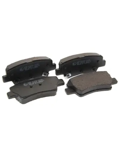 Колодки тормозные HYUNDAI i40 (12-),Solaris (10-) KIA Ceed (12-),Rio (11-) задние (4шт.) SANGSIN