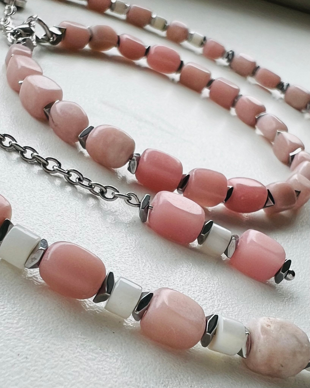 Комплект Чокер-обруч и Браслет-обруч. Розовый опал